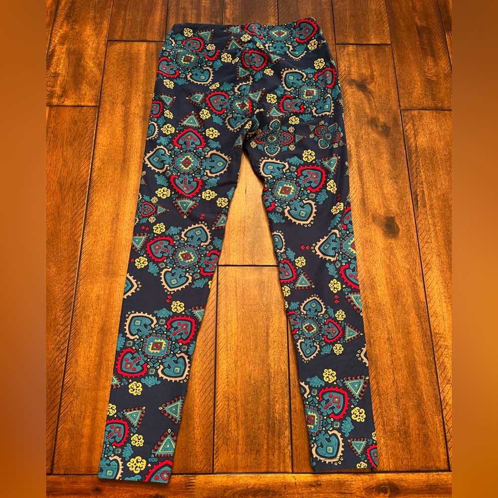 Lularoe leggings.  One size.  Lightly worn, excellent condition.